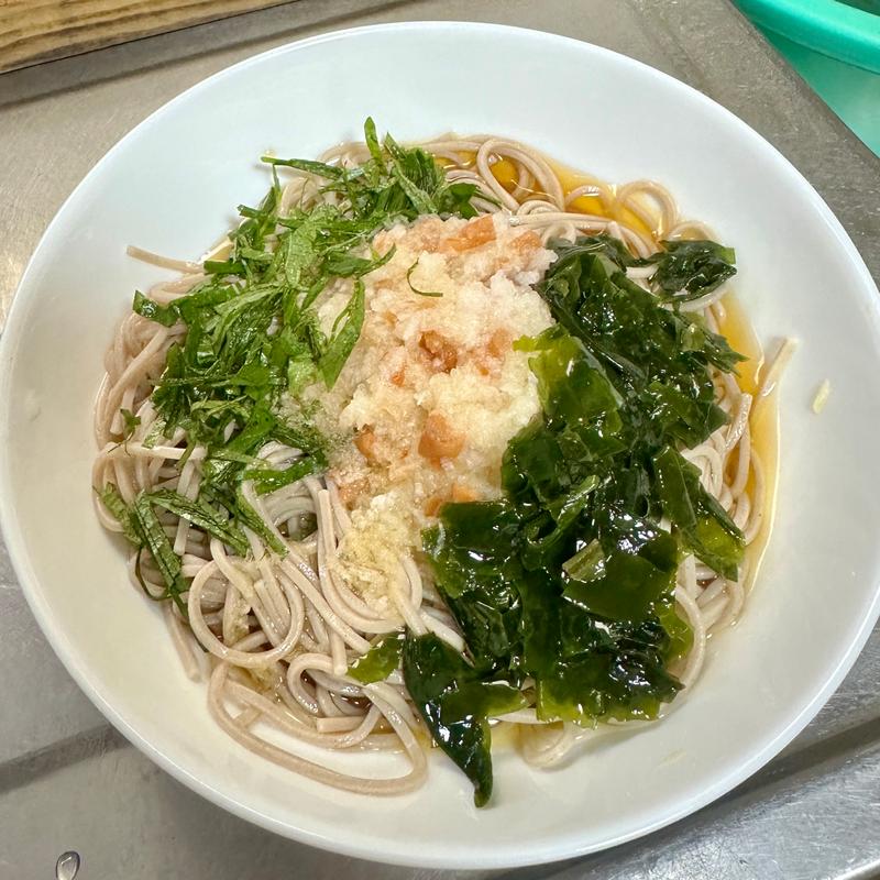 梅おろし蕎麦(ベルクス 東墨田店)