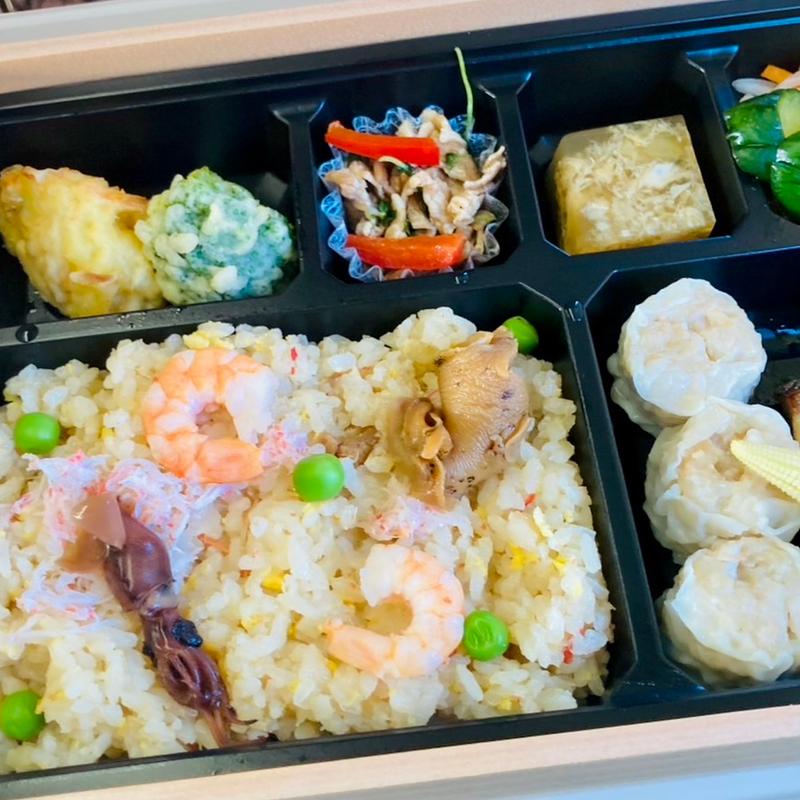 崎陽軒北陸シウマイ入り源北陸新幹線弁当(ますのすし本舗 源 中央改札前売店)