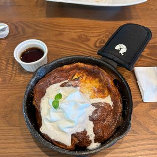 ダッチベイビー(カフェ＆ダイニング 入母屋珈琲 津田沼店)