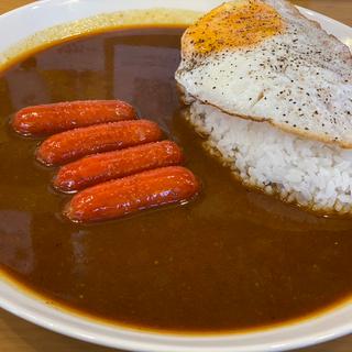 ウインナ､目玉焼カレー(カレーの弐番亭 神保町本店)