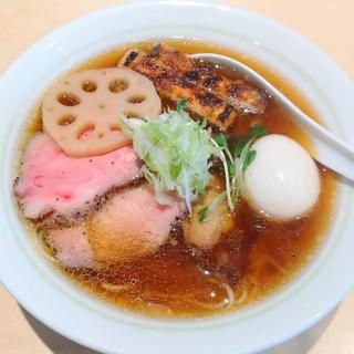 特製鶏正油ラーメン(小さな野はらの木の下で)