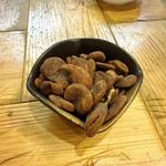 黒糖そら豆(大衆酒場 チャン栓チャン)