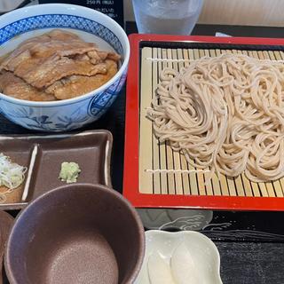 豚丼セット(盛りそば）