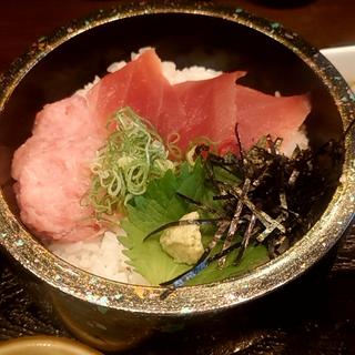 マグロネギトロ丼(産直鮮魚と日本酒 Uo魚 神田南口店)