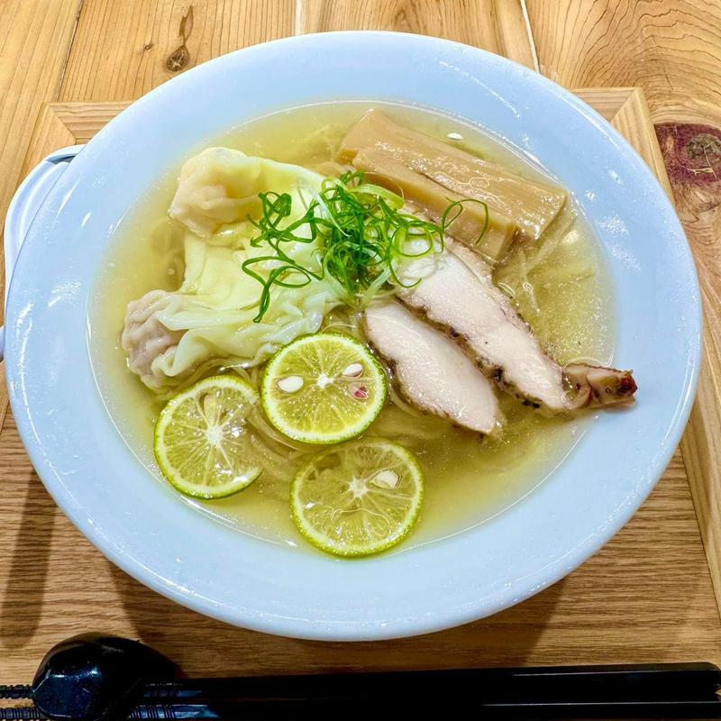 冷やしすだちそば 雲呑入(ワンタン麵 志(こころ))