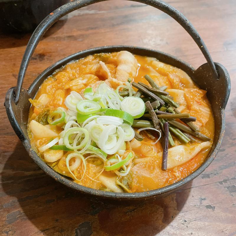 辛ブタほうとう(甲州ほうとう小作 石和駅前通り店 )