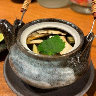 松茸と海老の土瓶蒸し(和食 あじわい 六 町田)