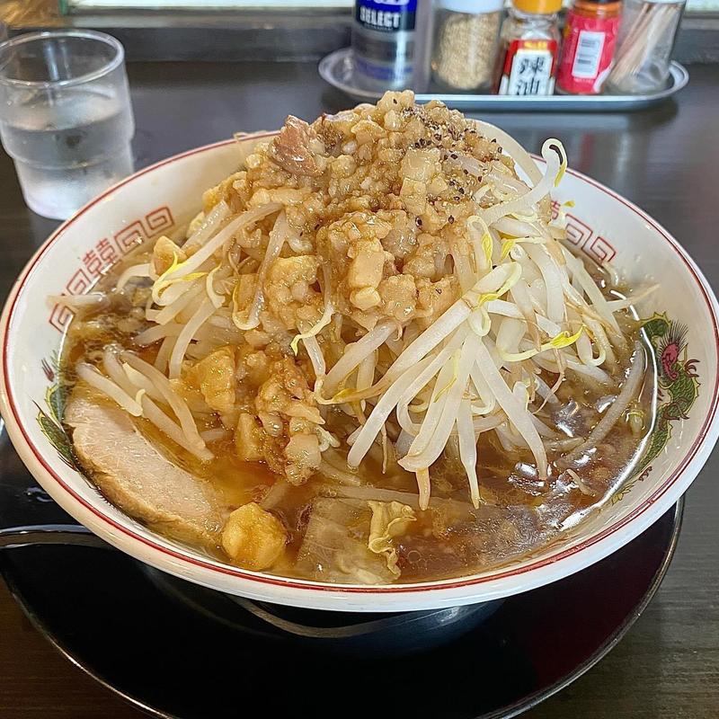 醤油 平麺200g 野菜増し 背脂増し(らー麺 純)
