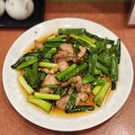 豚肉とネギ炒め(水餃子の店 哈尓濱（ハルビン）)