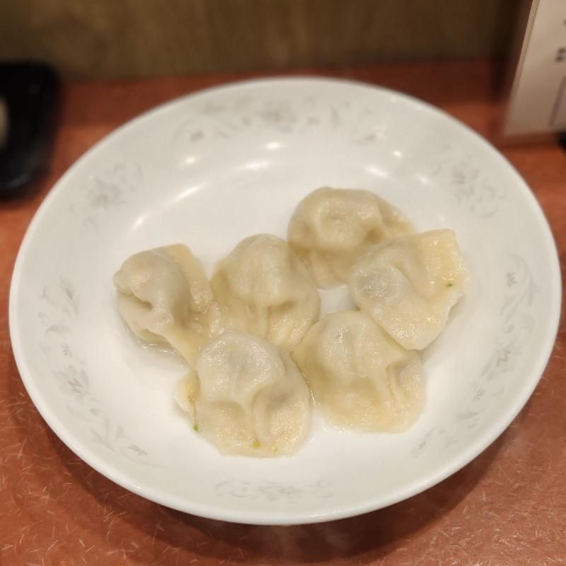 水餃子(6ケ)(水餃子の店 哈尓濱（ハルビン）)