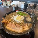 鬼煮干しラーメン チャーシューTP