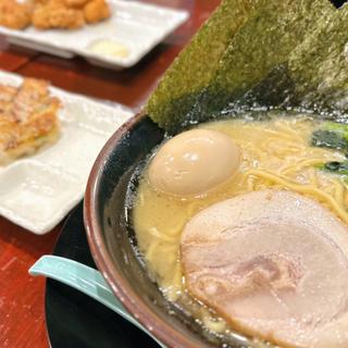 餃子セット(横浜家系ラーメン 天川家)