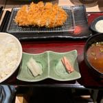 ロース海鮮両得膳（110三元ロース