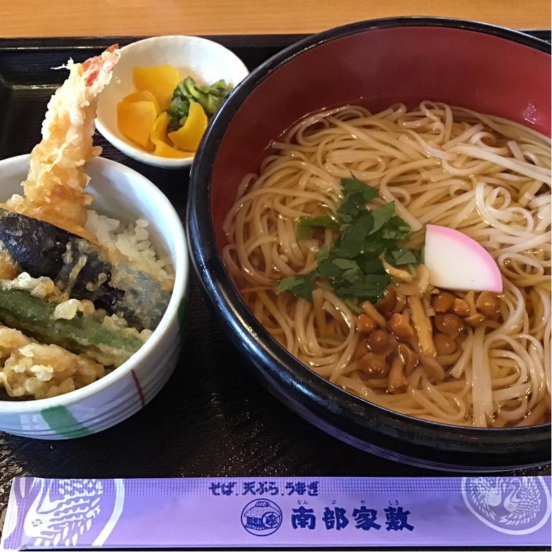 稲庭うどんとミニ天丼セット(南部家敷 本荘店)