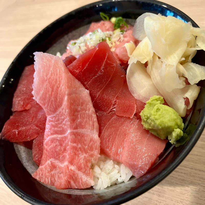 最強まぐろ丼(板前寿司 赤坂店 （イタマエズシ）)