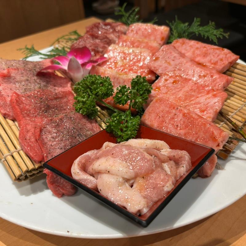 特選デラックスセット(黒毛和牛焼肉めいげつ鶴橋本店)