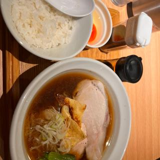 煮干し醤油ラーメン＋卵かけご飯(ラーメン 普通)