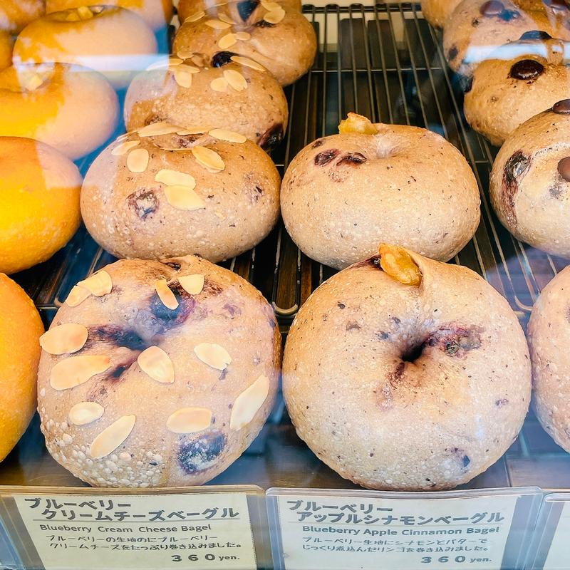 ブルーベリークリームチーズベーグル(バニトイベーグル 川越店)