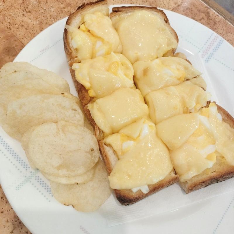 エッグピザトースト(スイートハウスわかば )