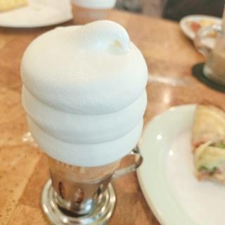 コーンソフトクリーム(スイートハウスわかば )