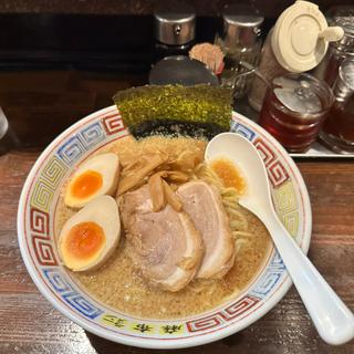 とんこつ正油ラーメン(麻布ラーメン 麻布十番店)