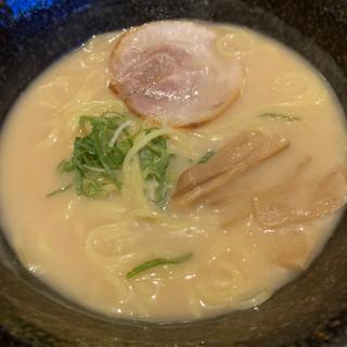 鶏白湯ラーメン(ジャンカラ西中洲店)