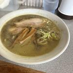 こく煮干しラーメン