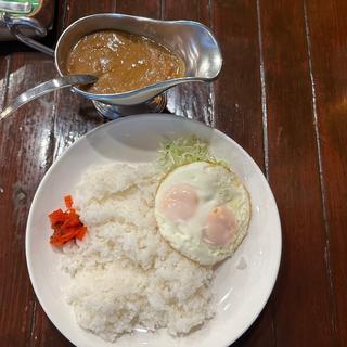 エッグカレー(トラヤ)