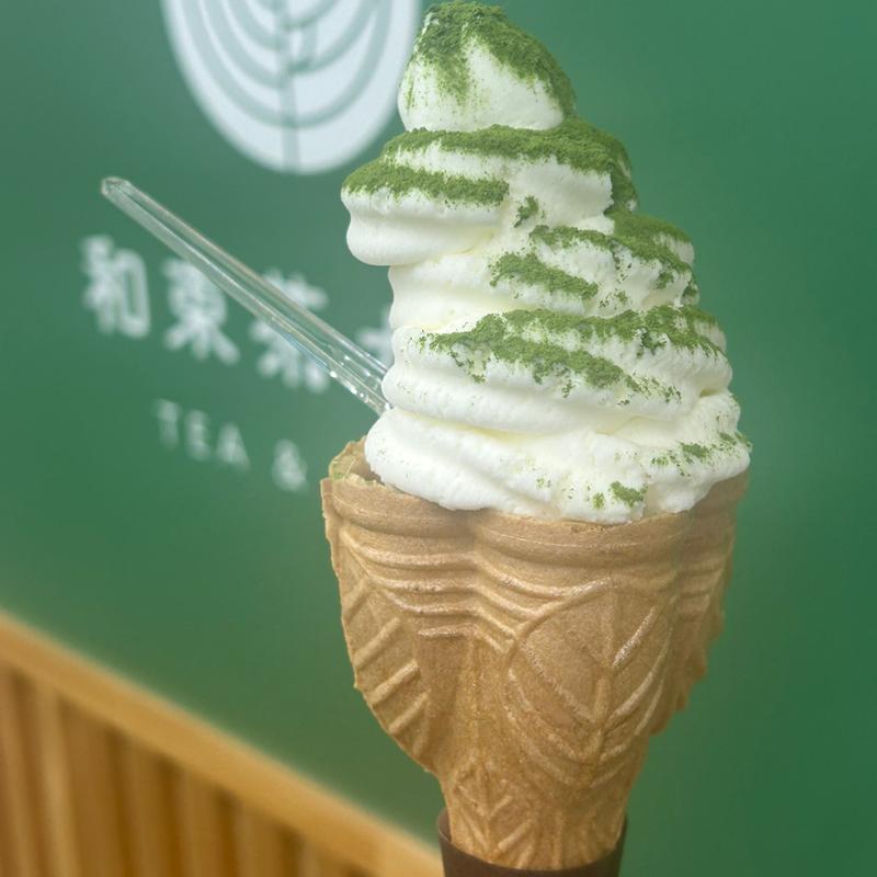 ソフトクリーム(塩ミルク抹茶トッピング)(和束茶カフェ )