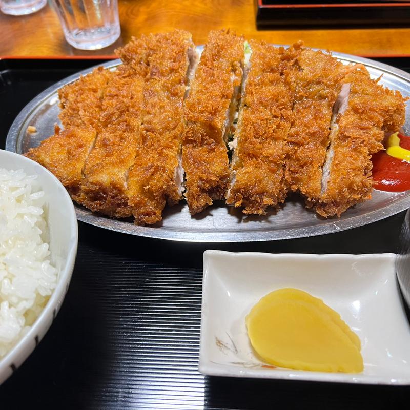 ジャンボトンカツ(しらかわ食堂 )