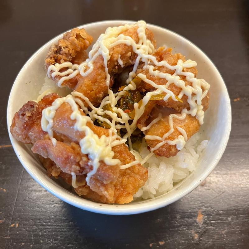 唐揚げセット(博多とんこつ 豚の足跡)