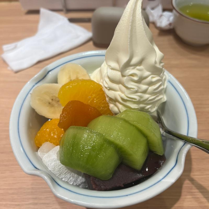 フルーツクリームあんみつ(あんみつ みはし 松坂屋上野店)