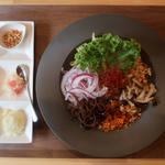ウマ辛汁なし担々麺(THREE P’S)
