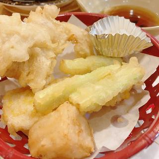 夏野菜とキノコのちょい天盛り(回転寿司　すし丸 可部店 )