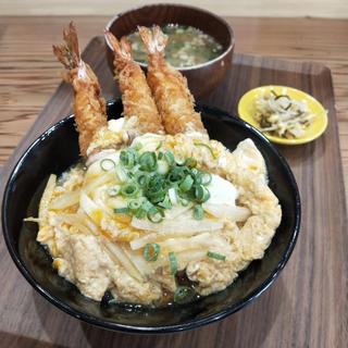 エビフライ丼(ごはん屋むっく)