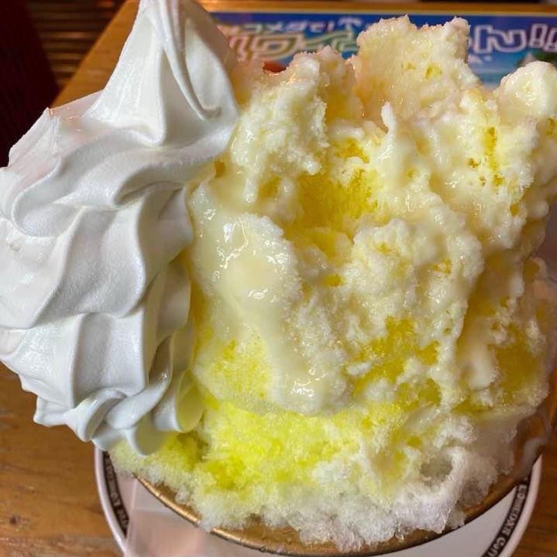 でかいかき氷(コメダ珈琲店 吉祥寺西口店)