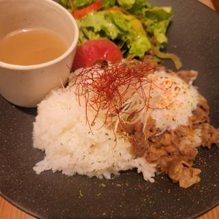 牛カルビプレート(Head Quarters Cafe 新宿店)