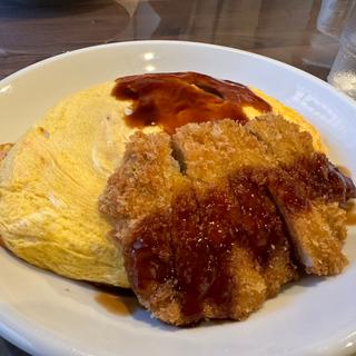 オムライス　カツのせ(レストラン 角家)
