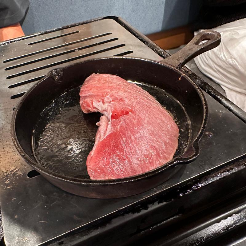 上頰肉ステーキ(まぐろ専門店 マグロマニア)