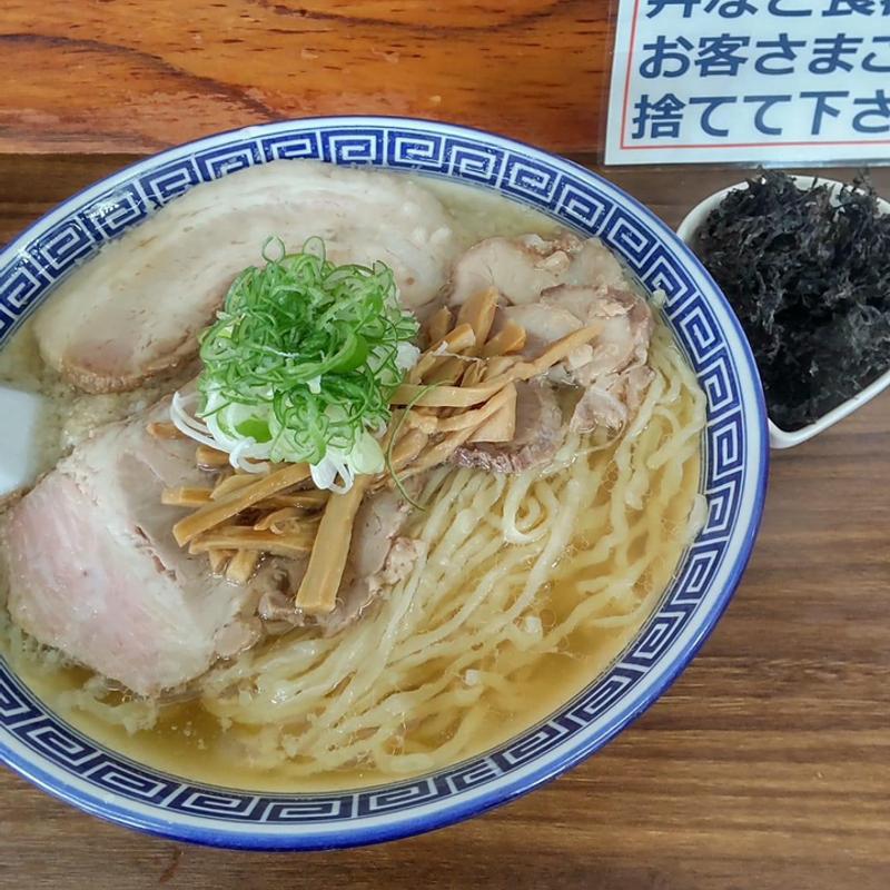 塩中華 大盛り こってり 岩のり 背脂(中華そば 琴の)