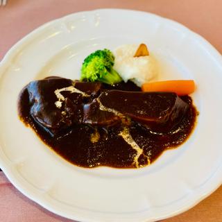 タンシチュー(厳選洋食さくらい)