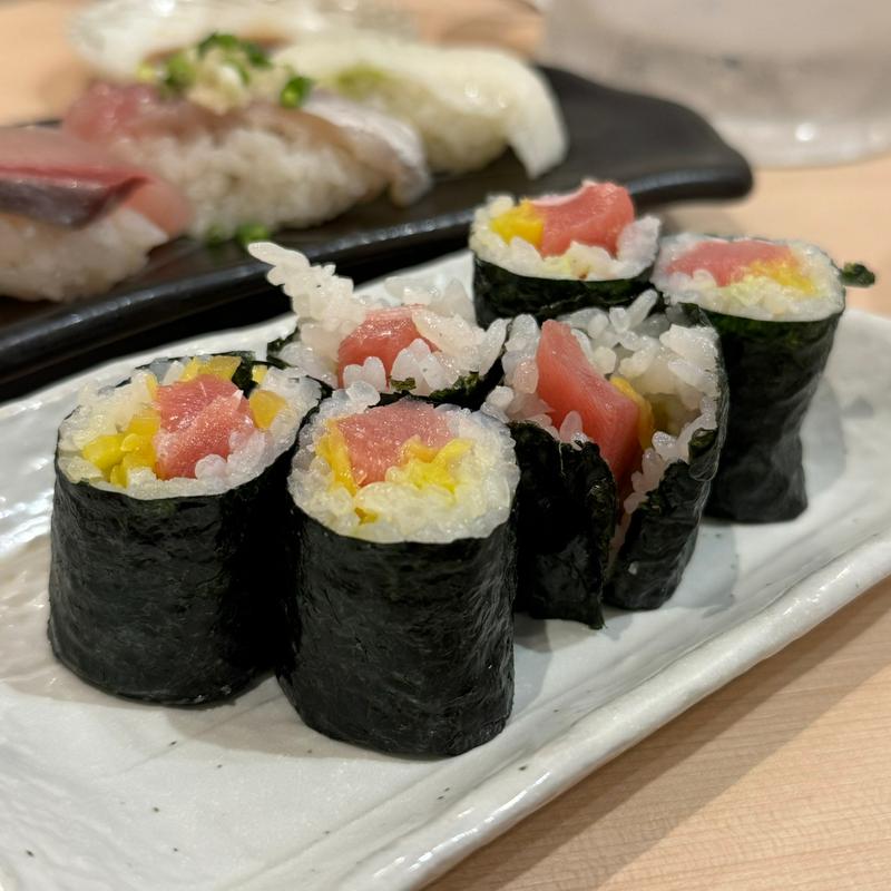 とろたく巻き(大衆すし酒場 魚喜)