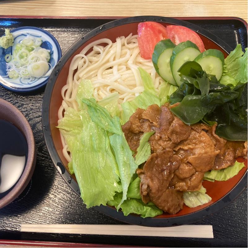 冷やしスタミナうどん(栄家)