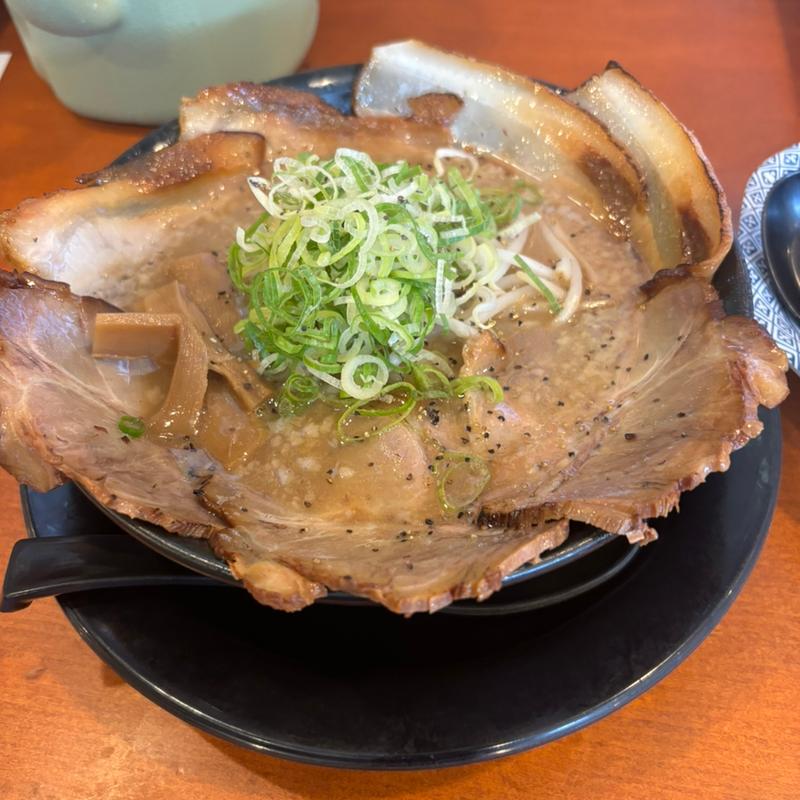 とこ豚骨(豚人なかまる 栗東店 （【旧店名】麺屋 風火なかまる 栗東店）)