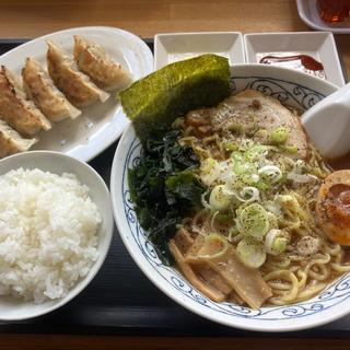 丸鷄中華そば餃子セット(麺屋もんじ)