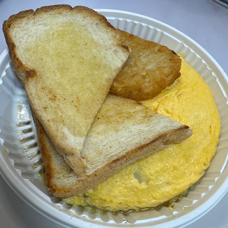 ミックスキノコチェダーチーズオムレツ(Hohokam DINER ホホカムダイナー)