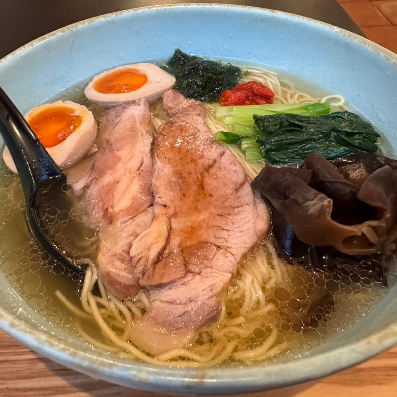 塩ラーメン(スカ醤本舗)