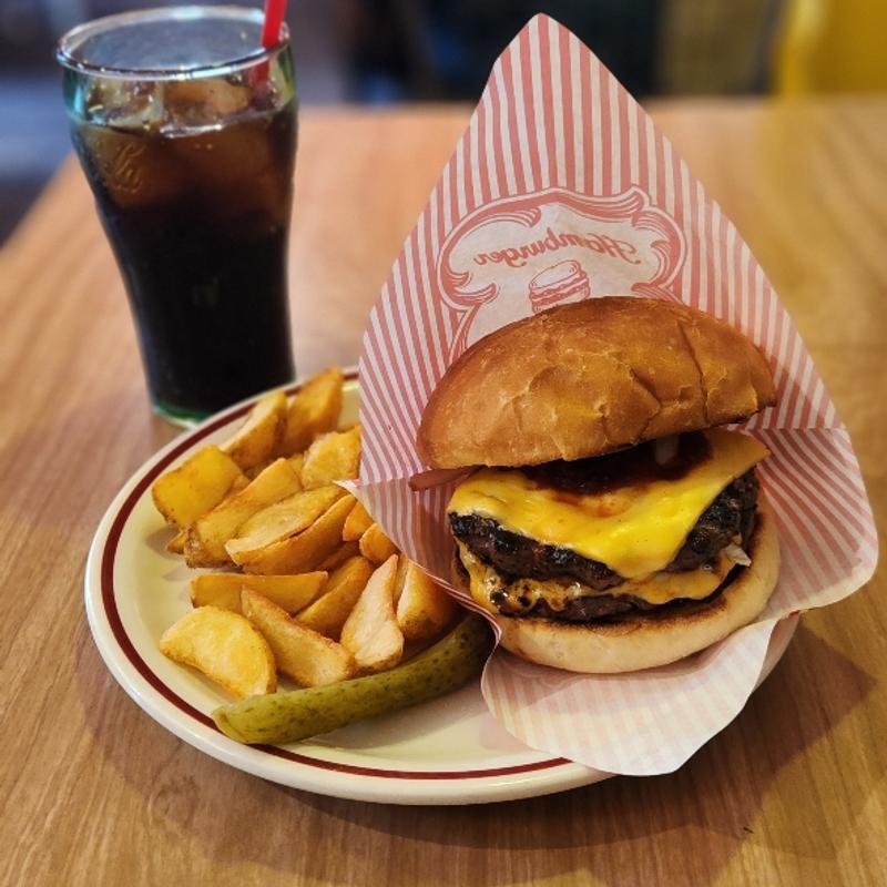 ダブルチーズバーガー(ゴーディーズ  （GORDIE’S ）)