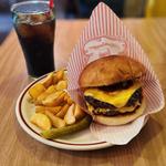 ダブルチーズバーガー コンボ(ゴーディーズ)