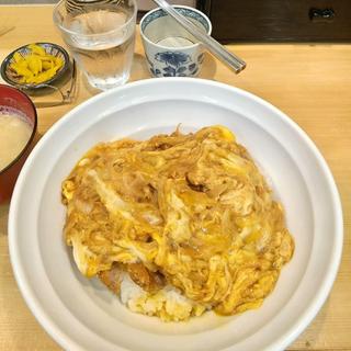 檍のかつ丼(とんかつ檍のカレー屋 いっぺこっぺ 芝大門店)